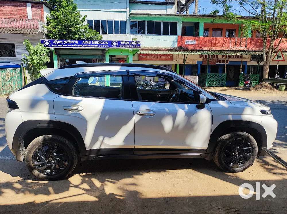 Maruti Suzuki Fronx 2025 Petrol 23000 Km Driven