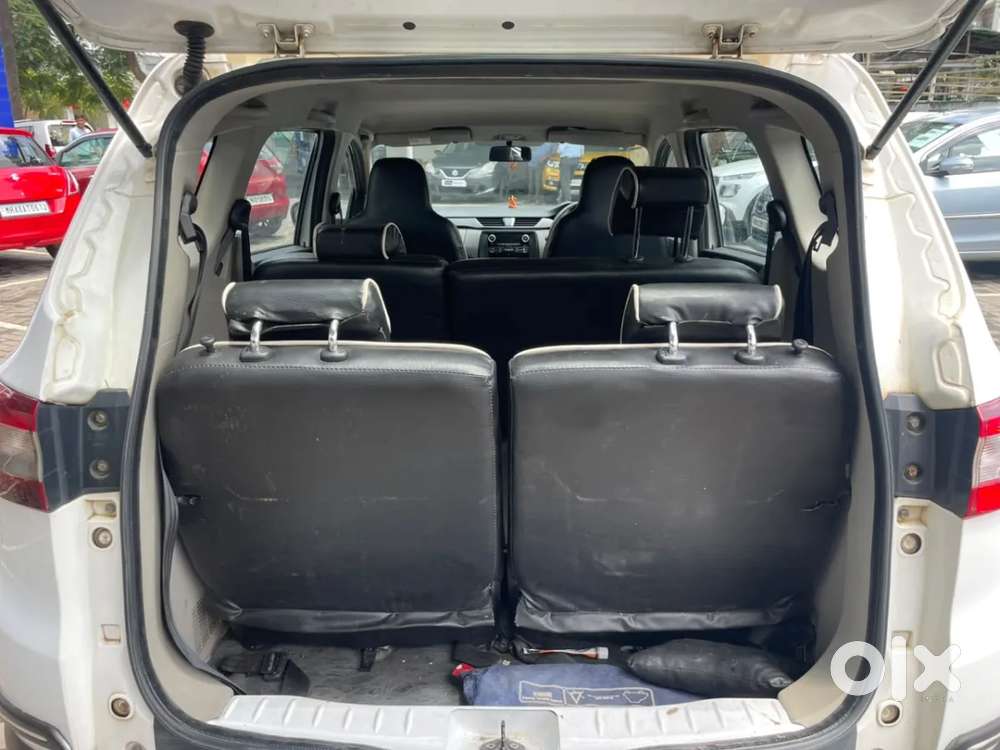 Renault Triber Rxl, 2019, Petrol
