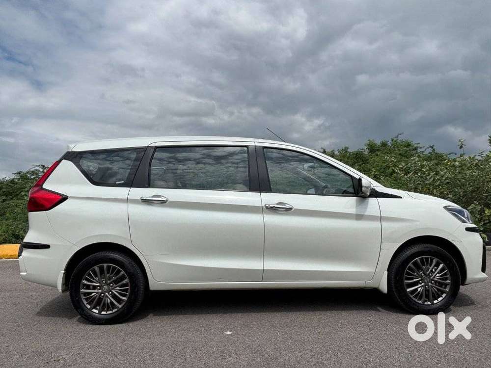 Maruti Suzuki Ertiga Zxi Shvs, 2020, Petrol