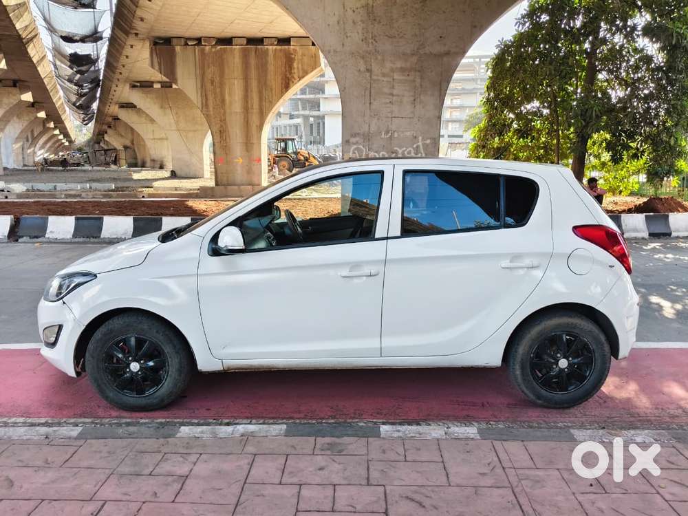Hyundai I10 1.2 Kappa Sportz, 2013, Cng & Hybrids