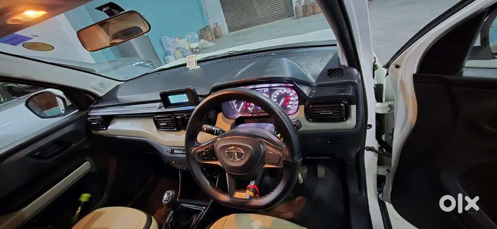 Tata Punch 2022 Petrol 34000 Km Driven