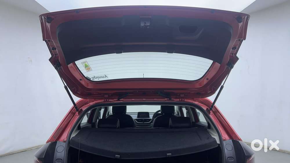 Tata Altroz Xz, 2021, Petrol