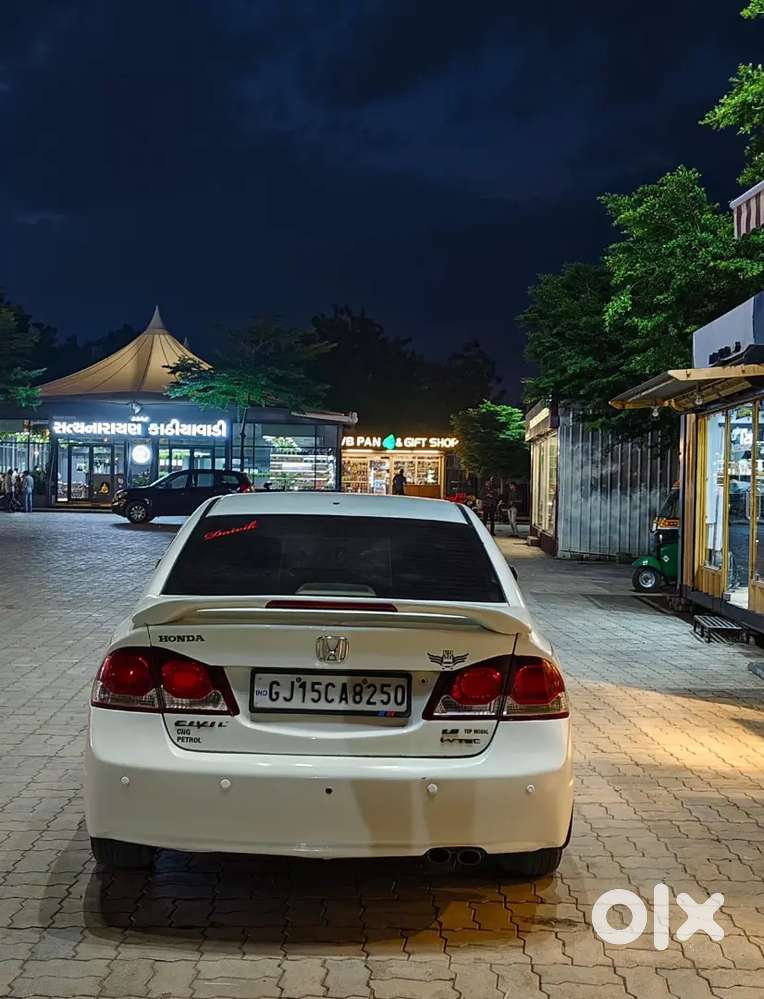 Honda Civic 2011 Cng & Hybrids Well Maintained