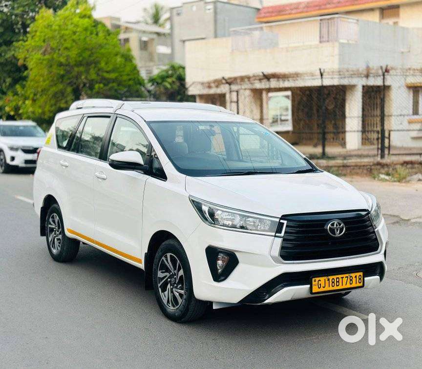 Toyota Innova Crysta 2.4 Gx Mt 8s, 2021, Diesel