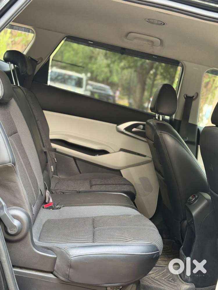 Kia Carens 1.4 Prestige Plus Turbo Dct 7 Str, 2022, Petrol