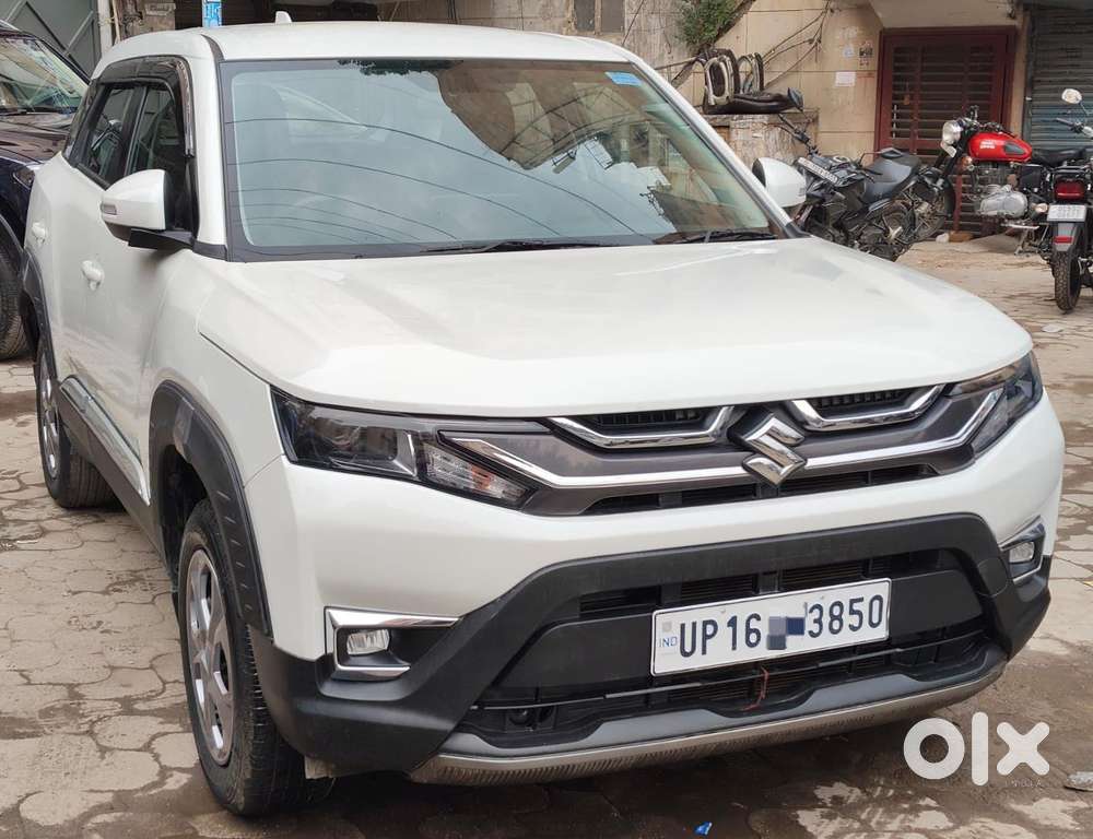 Maruti Suzuki Brezza 1.5 Lxi Smart Hybrid, 2024, Petrol