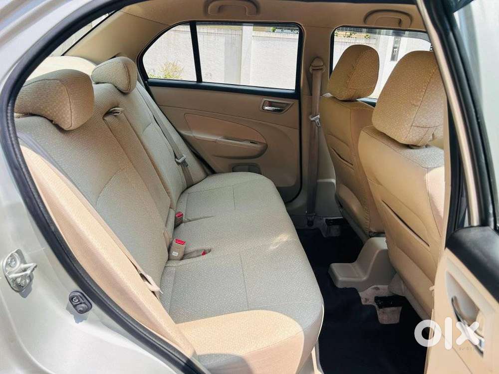 Maruti Suzuki Swift Dzire 1.2 Vxi Bsiv, 2014, Petrol