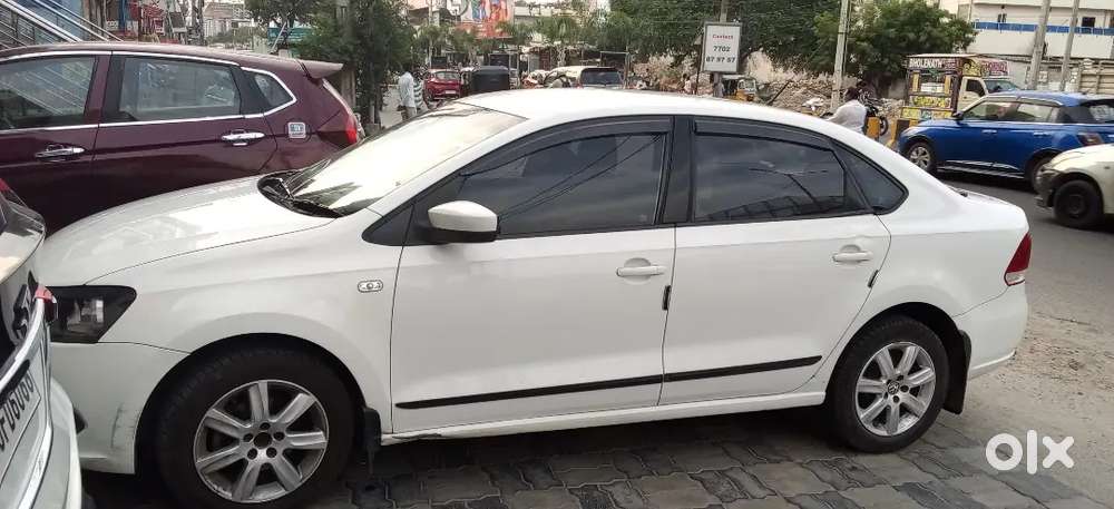 Volkswagen Vento Diesel 2012 Highlinej