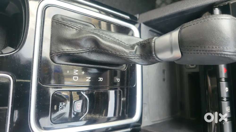 Mahindra Xuv700 Ax7l Auto 2.0 Petrol 2022