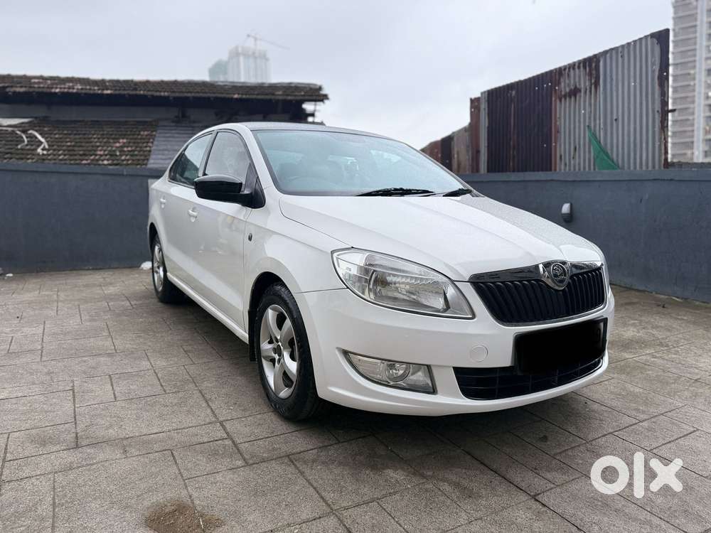 Skoda Rapid 1.5 Tdi At Ambition With Alloy Wheel, 2015, Diesel
