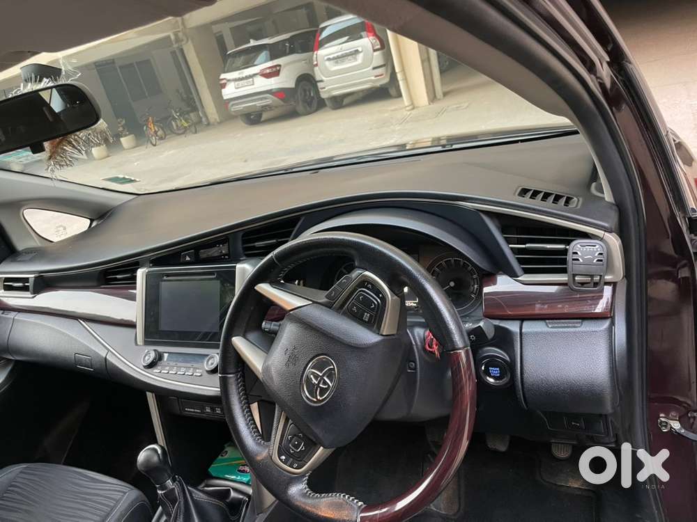 Toyota Innova Crysta 2017 Diesel Manual