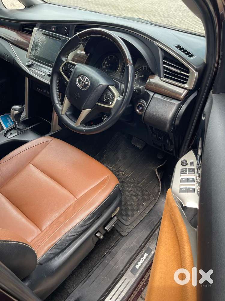 Toyota Innova Crysta 2.8 Z, 2017, Diesel