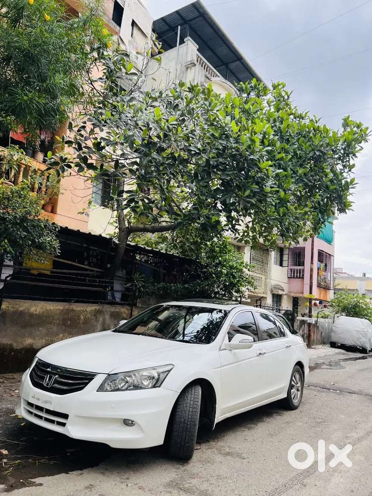 Honda Accord 2.4 At 2011