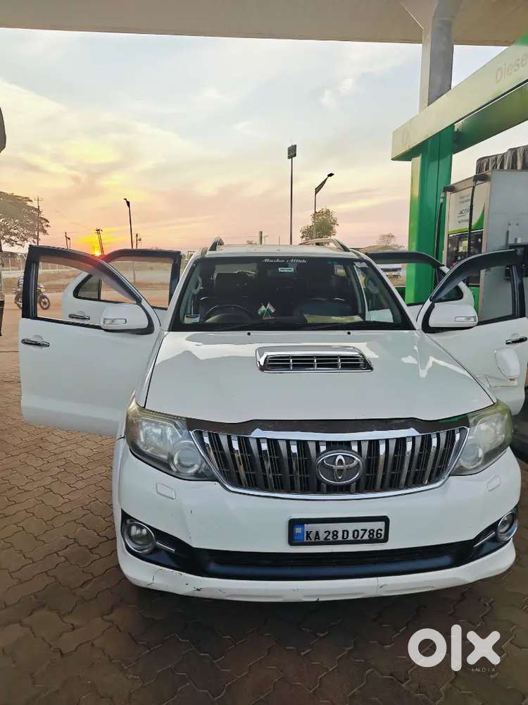 Toyota Fortuner Legender 2015