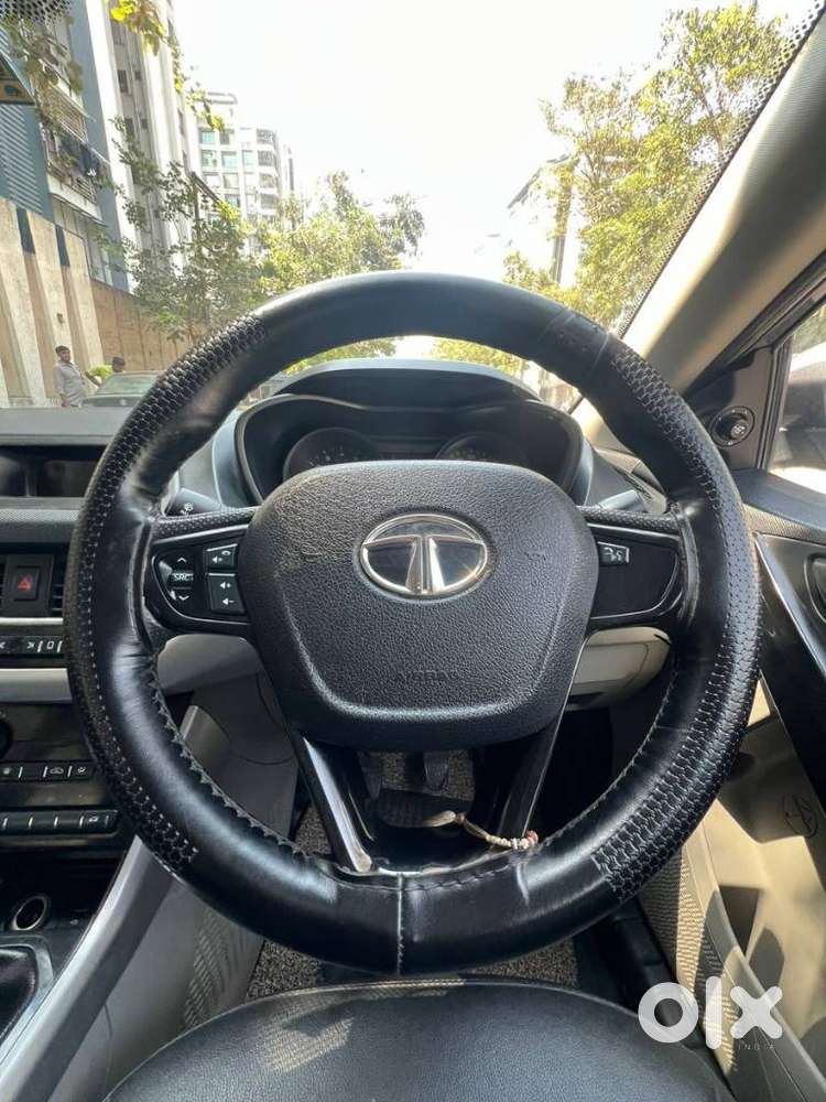 Tata Nexon 1.2 Revotron Xt, 2019, Petrol