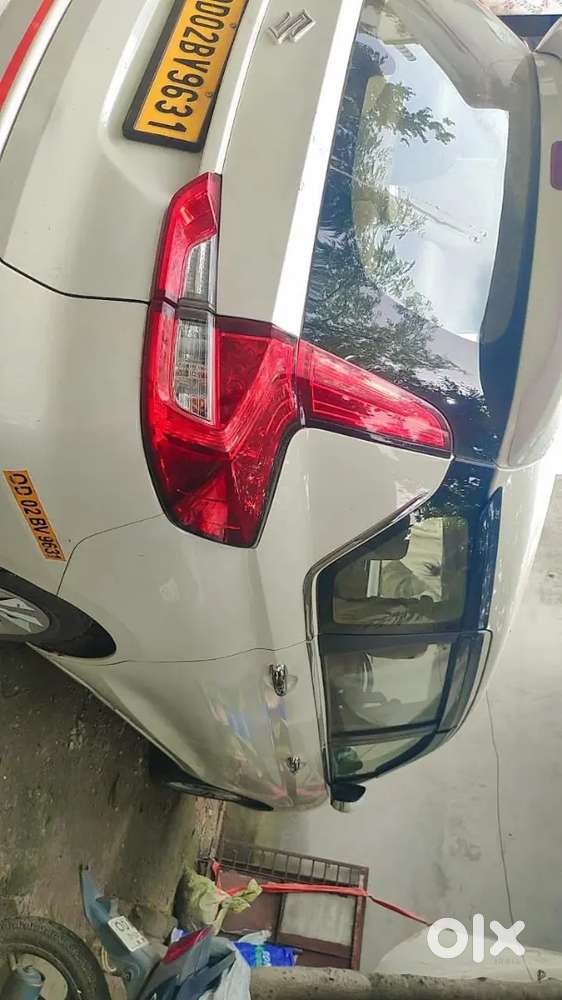 Maruti Suzuki Ertiga Vxi 2021