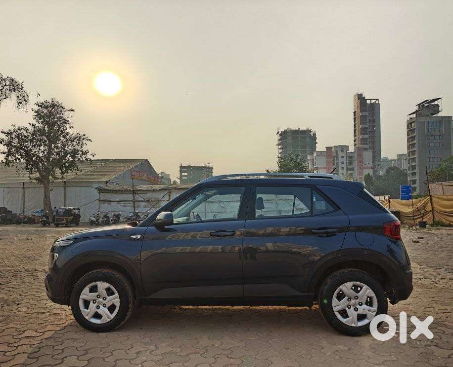 Hyundai Venue S Turbo, 2019, Petrol