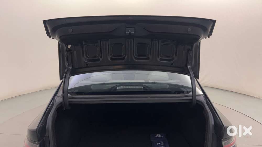 Hyundai Verna 1.5 Sx (o) Vtvt Ivt, 2024, Petrol