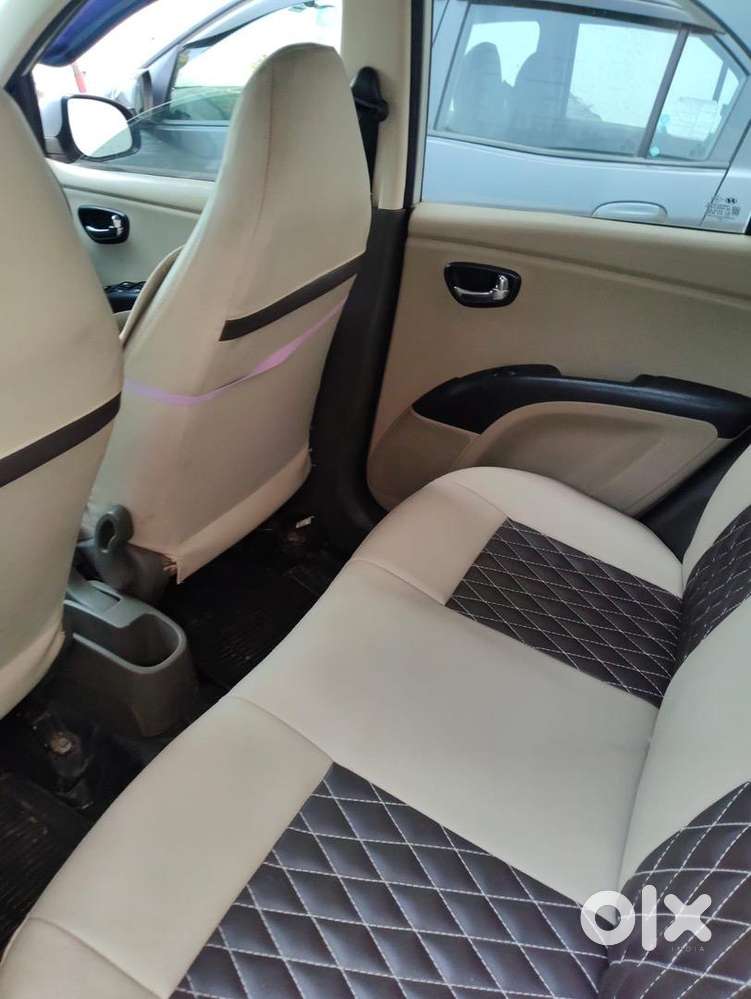 Reliable Hyundai 2011 Car