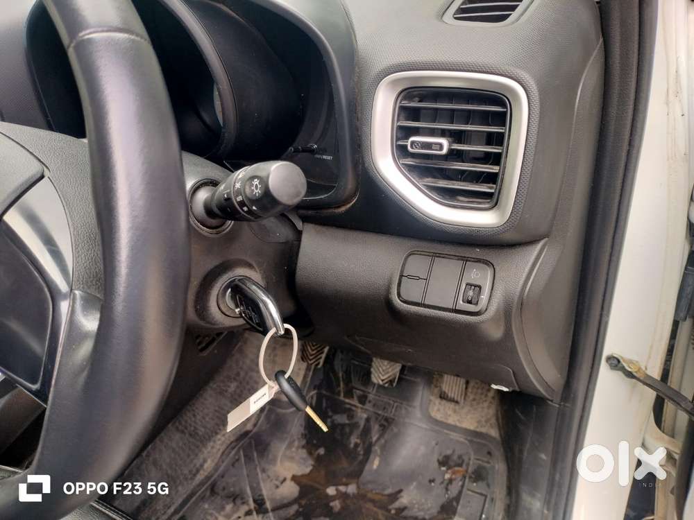 Hyundai Venue S Mt 1.2 Kappa, 2022, Petrol