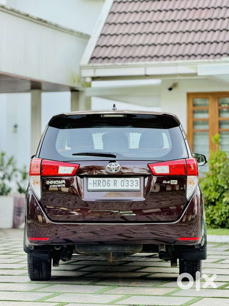 Toyota Innova Crysta 2.4 Vx Mt, 2017, Diesel