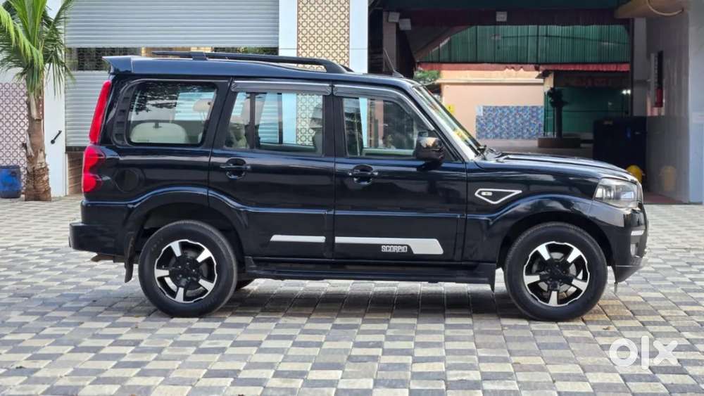 Mahindra Scorpio Classic, 2023, Diesel