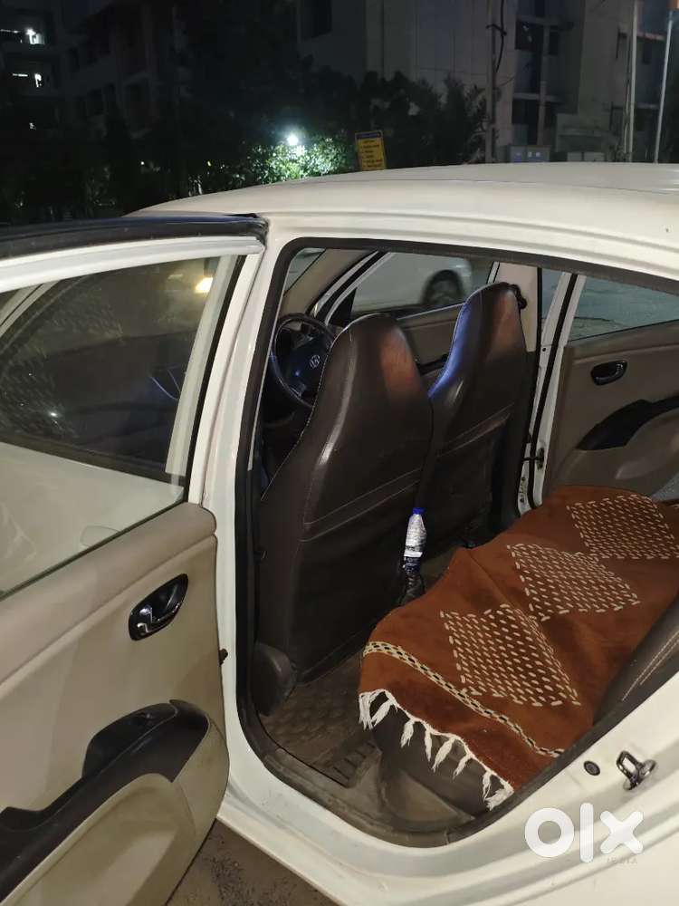 Hyundai I10 2011 Cng & Hybrids 93700 Km Driven