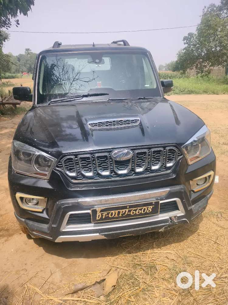 Mahindra Scorpio Classic 2018 Diesel 76000 Km Driven