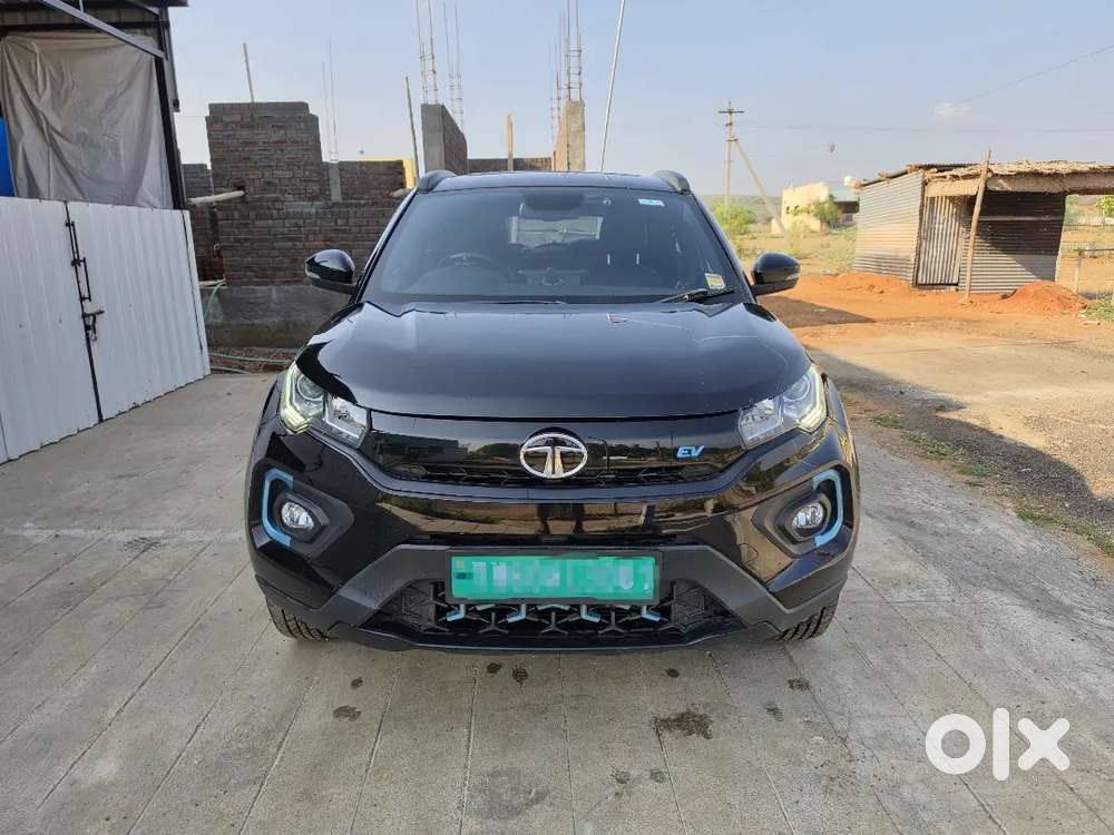 2023 Tata Nexon Ev Max Xz+ Lux Dark Edition  320km Real Range