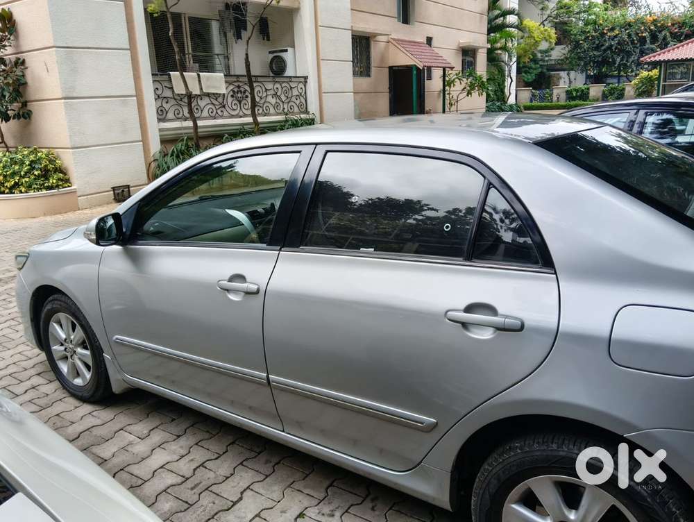 Toyota Corolla Altis 2013 Petrol Well Maintained