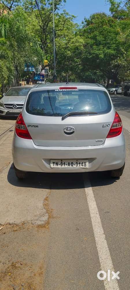 Hyundai I20 2010-2012 1.2 Asta Option With Sunroof, 2011, Petrol