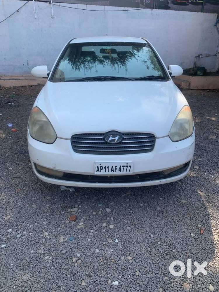 Hyundai Verna Crdi Vgt Sx 1.5, 2010, Diesel
