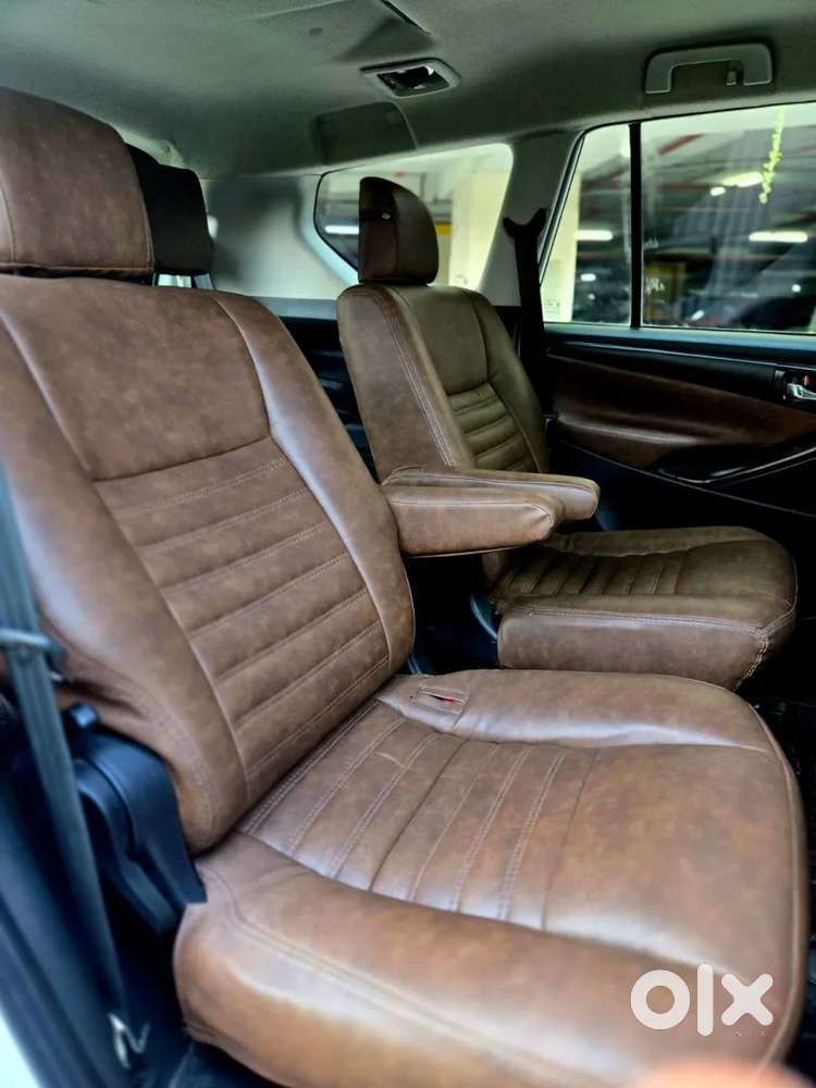 Toyota Innova Crysta [2020-ongoing] 2.4 Gx 7 Str, 2023, Diesel