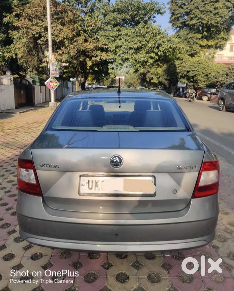 Skoda Rapid 1.6 Mpi Ambition With Alloy Wheel, 2017, Petrol