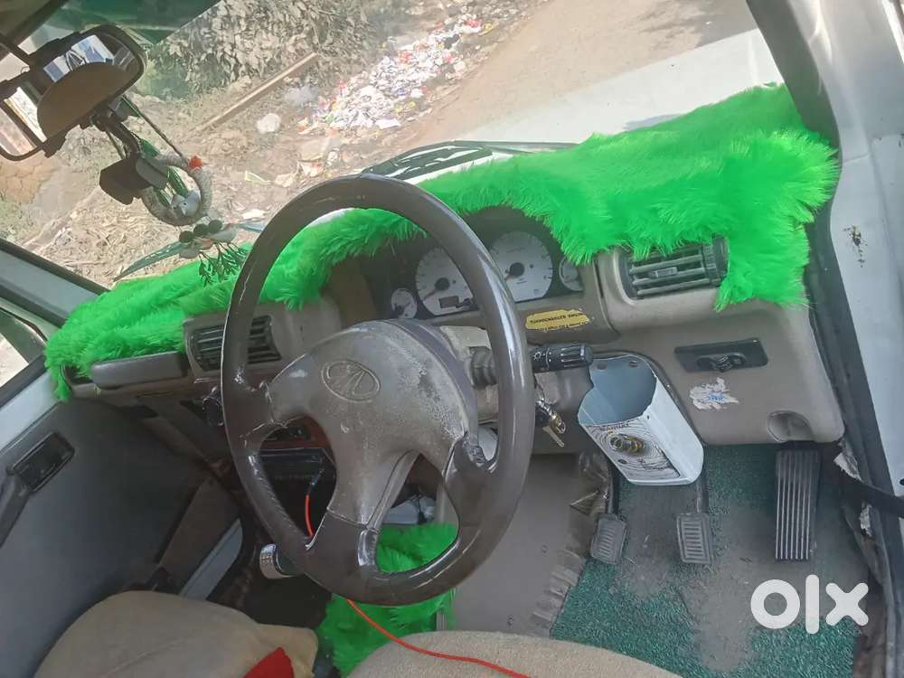 Mahindra Bolero Sle  2028  Tak Hai