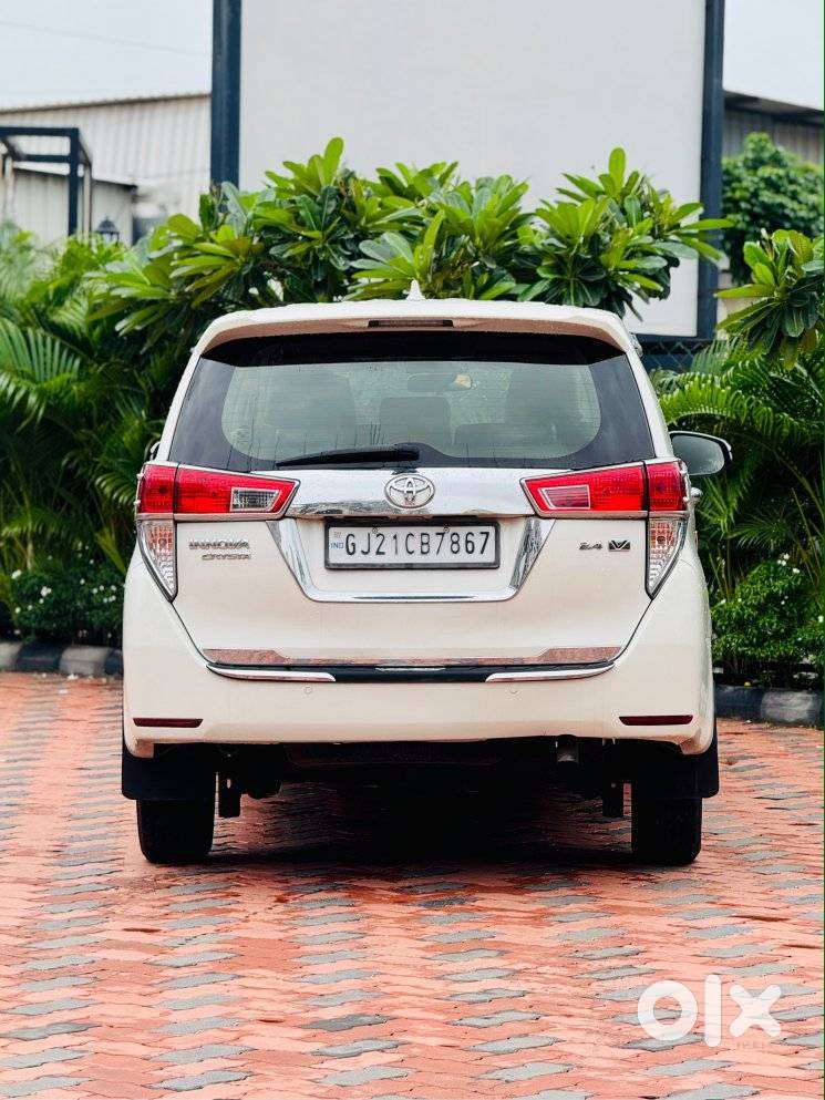 Toyota Innova Crysta 2.4 V, 2019, Diesel