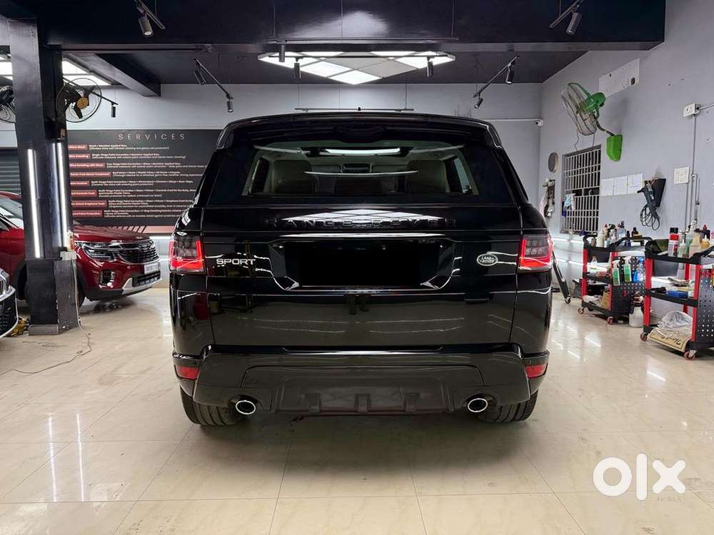 2021 Range Rover Sport P300 Hse