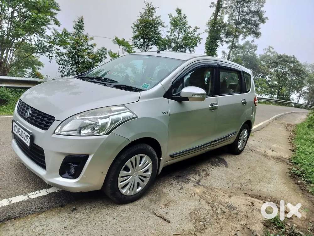 Maruti Suzuki Ertiga 2012 Petrol Well Maintained