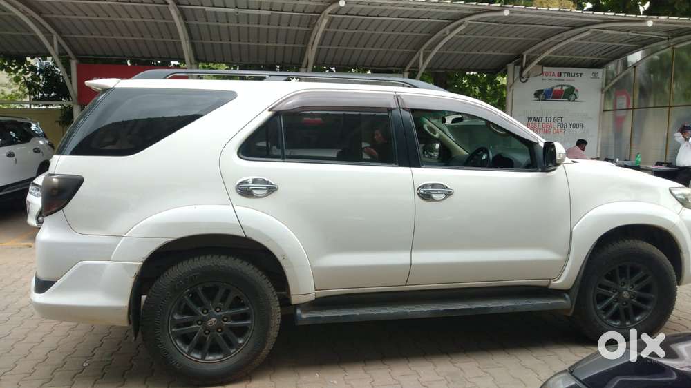 Toyota Fortuner 3.0 4x2 Automatic, 2015, Diesel