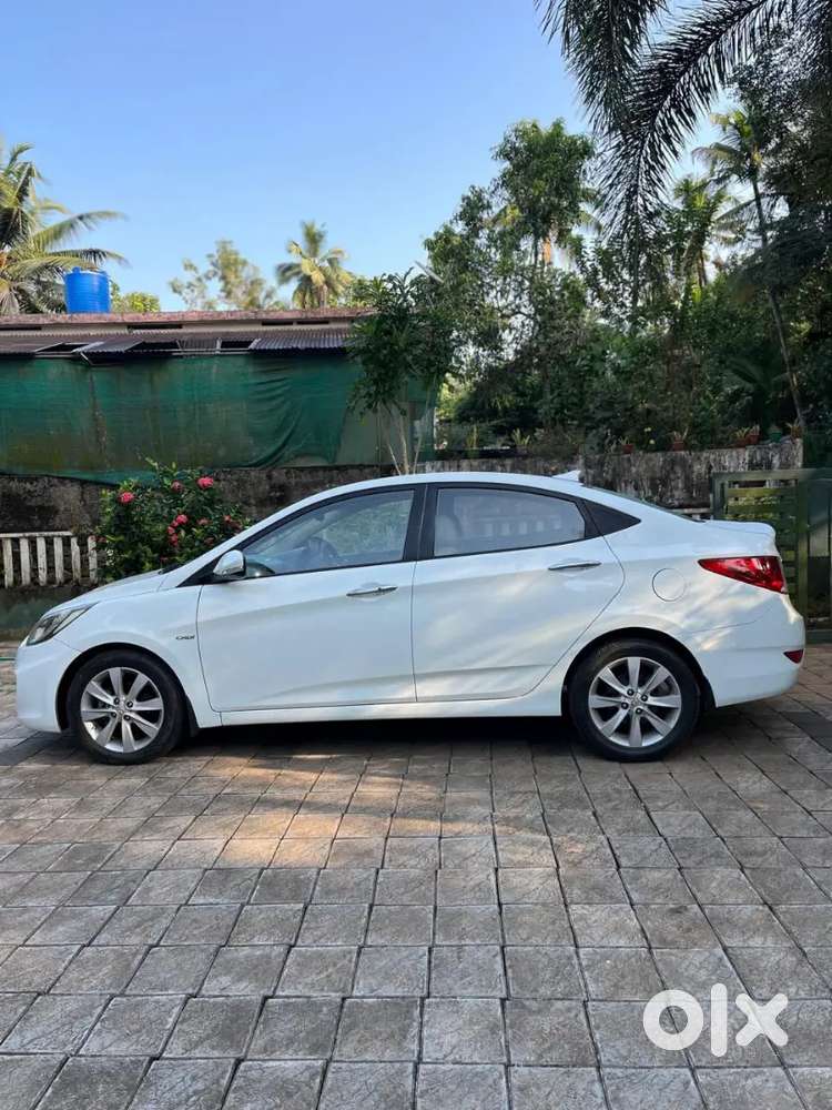 Hyundai Verna 2012 Fluidic 1.6 Diesel