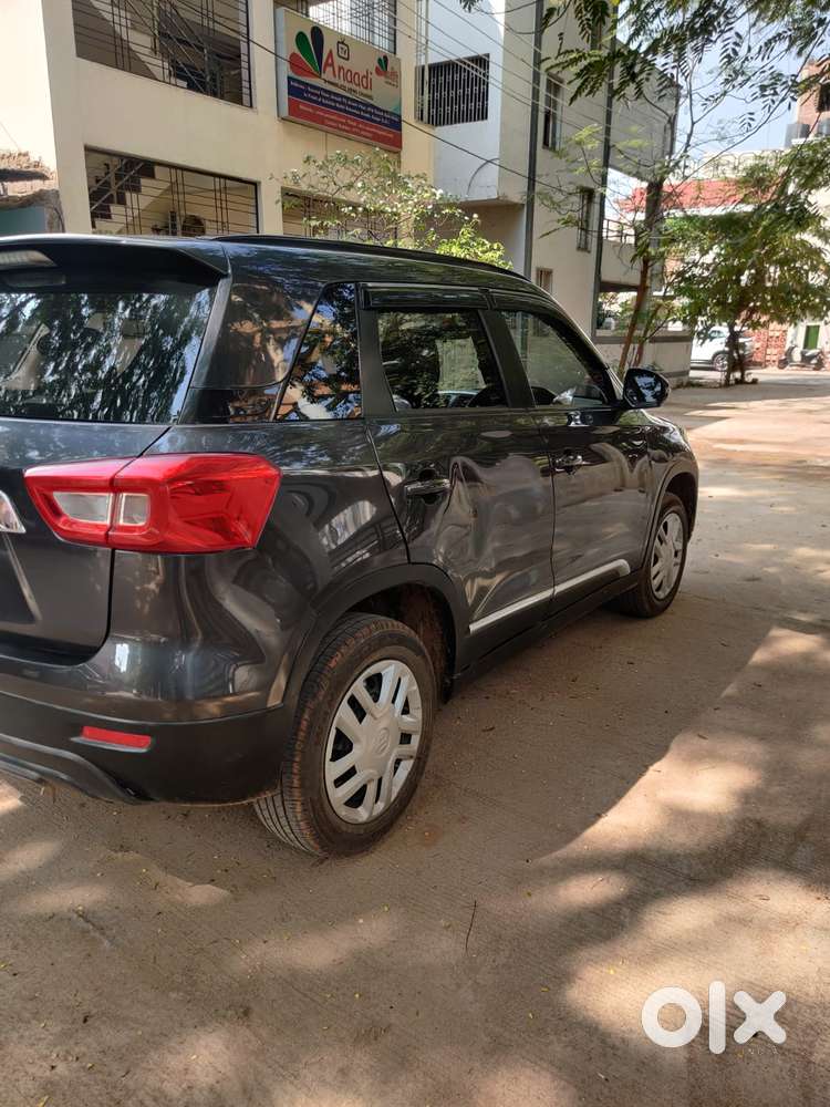 Maruti Suzuki Brezza 1.5 Vxi Smart Hybrid, 2022, Petrol