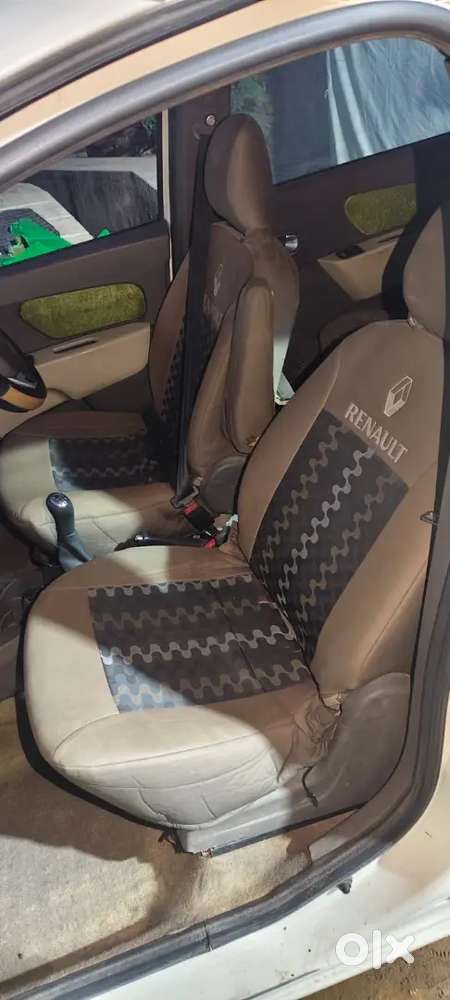 Renault Lodgy 9 Seater Ertiga Ke Look Ka Hai