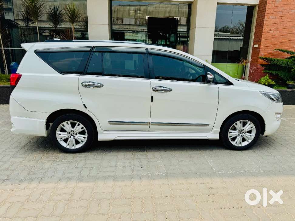 Toyota Innova Crysta 2.4 Z 7 Str, 2019, Diesel