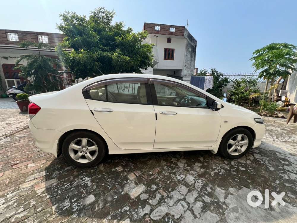 Honda City Petrol Manual 2011