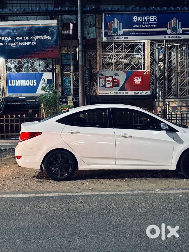 Hyundai Verna 2013 Petrol Manual 55000 Km