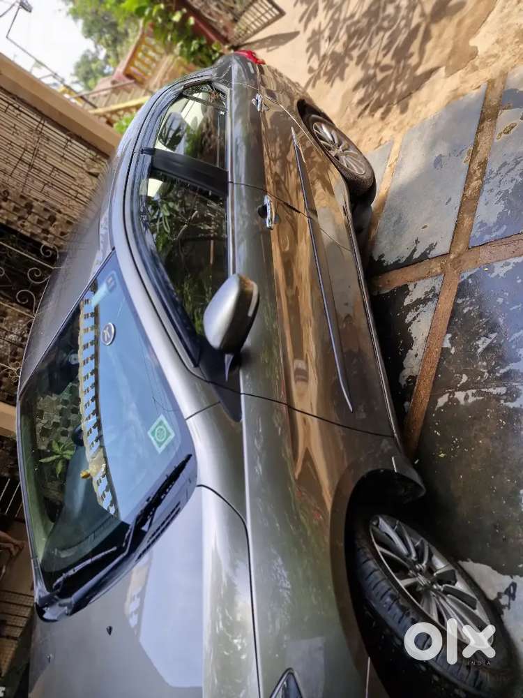 Maruti Suzuki Ciaz Smart Hybrid Alpha 2018 Petrol 32000 Km Driven