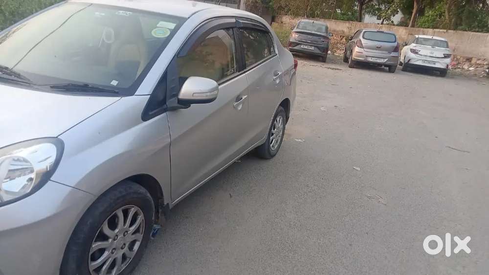 Honda Amaze 2013 Petrol 77000 Km Driven