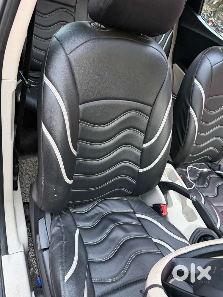 Mahindra Petrol Car 2022