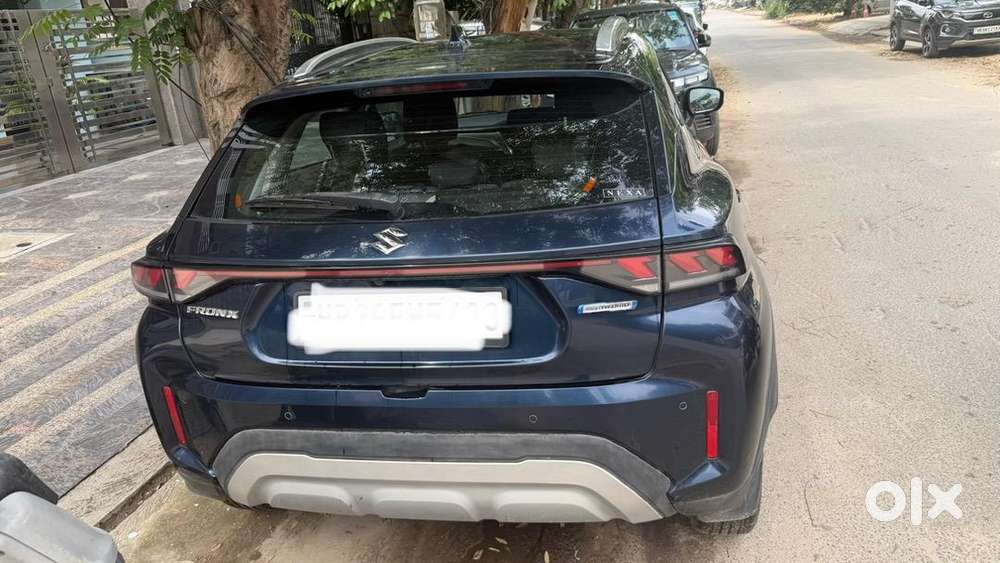 Maruti Suzuki Fronx 2025 Petrol Automatic Blue Near To New