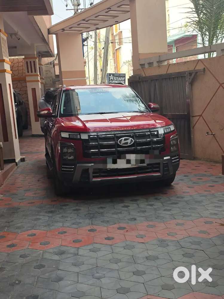 Hyundai Creta 2025 Petrol Well Maintained